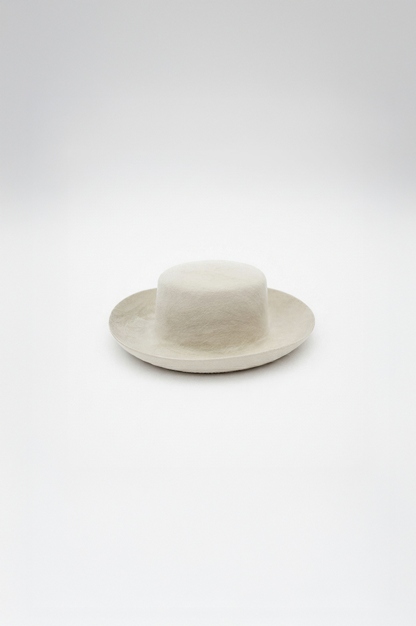 Nube . Pearly White . 5”