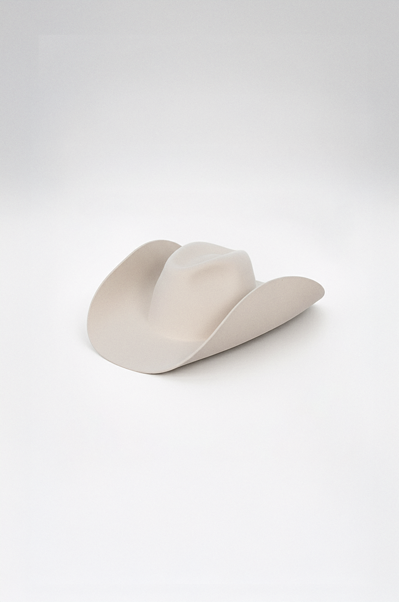 Soma . Desert Ivory . 9"