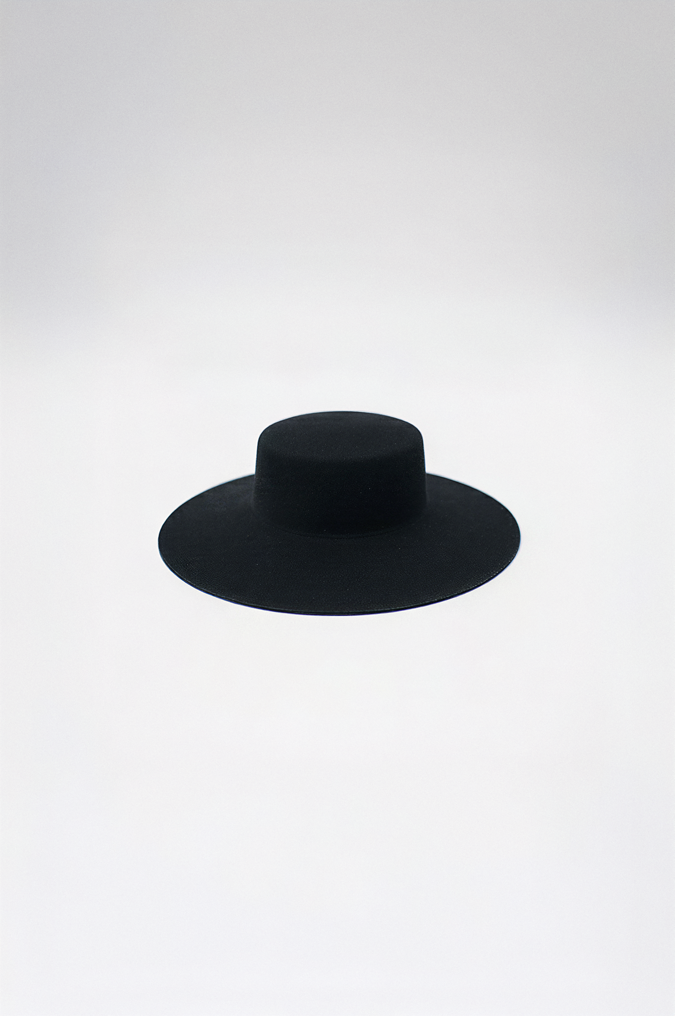 Nox . Absolute Black . 10”